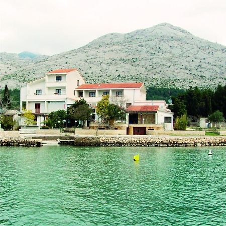 Bed And Breakfast Miramar Starigrad Paklenica Dış mekan fotoğraf