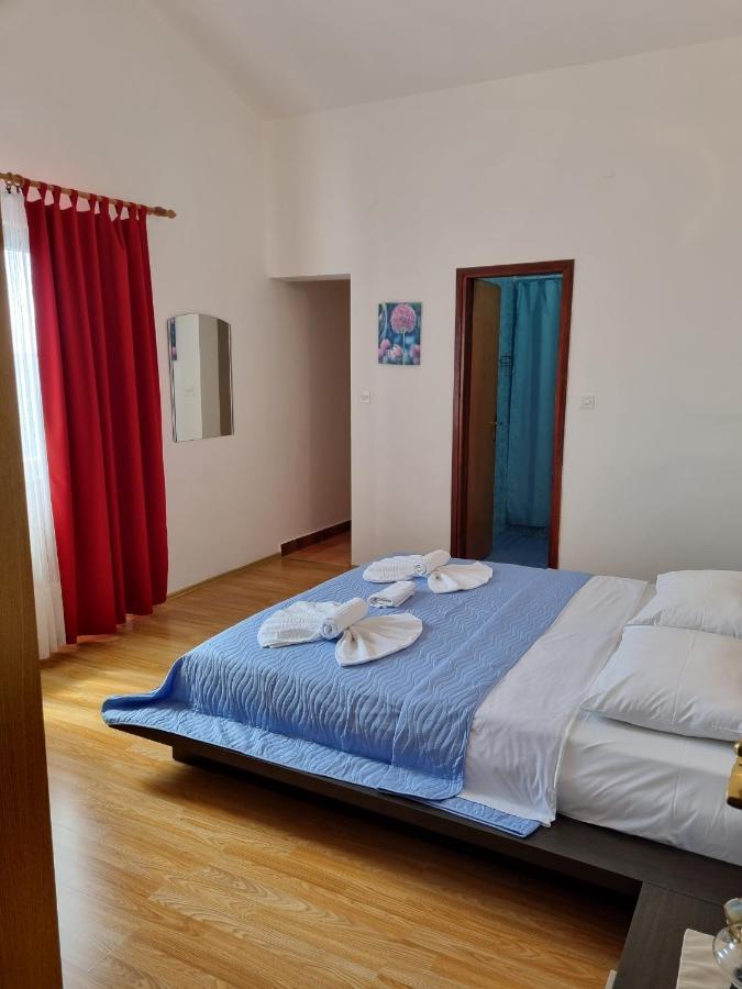Bed And Breakfast Miramar Starigrad Paklenica Dış mekan fotoğraf