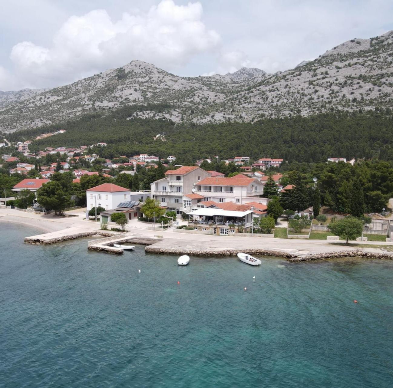 Bed And Breakfast Miramar Starigrad Paklenica Dış mekan fotoğraf