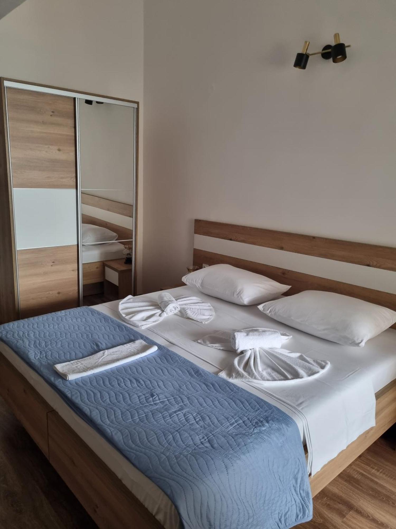 Bed And Breakfast Miramar Starigrad Paklenica Dış mekan fotoğraf