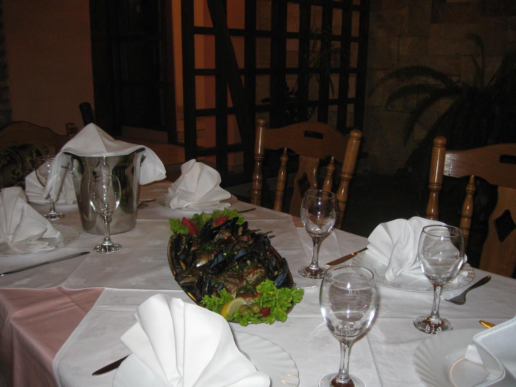 Bed And Breakfast Miramar Starigrad Paklenica Dış mekan fotoğraf